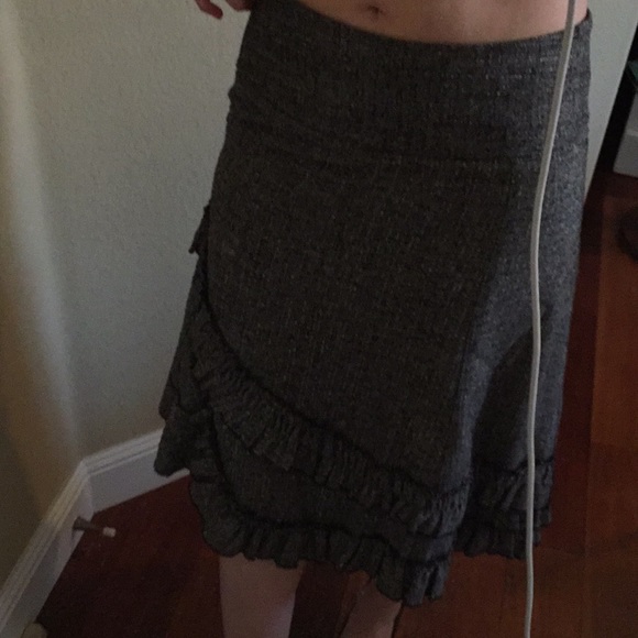Asymmetrical wool skirt and stylish - Picture 7 of 11
